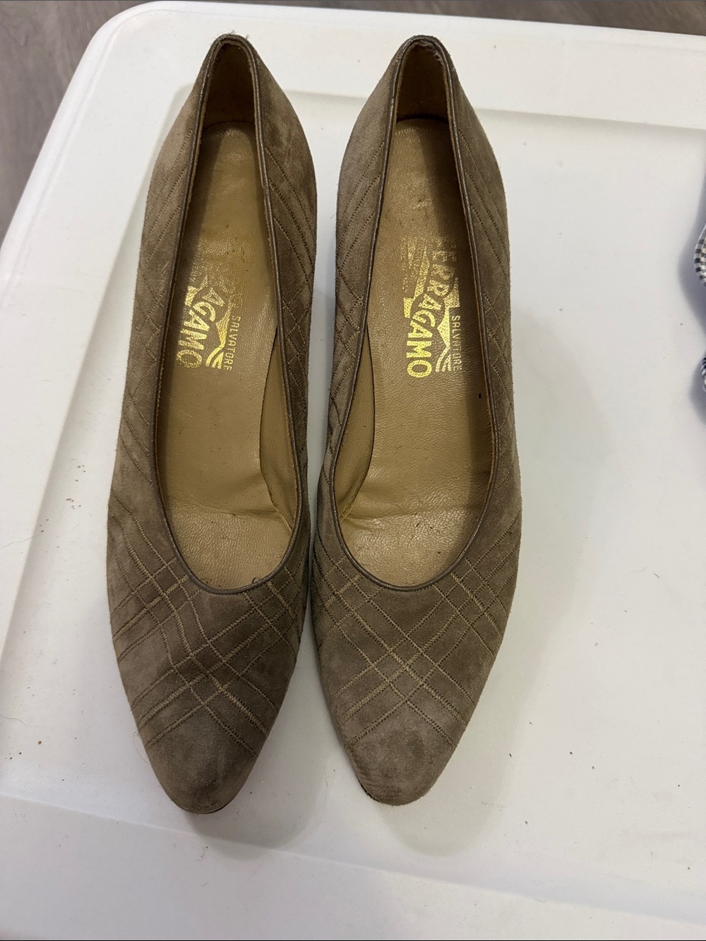 Salvatore Ferragamo Taupe Suede Quilted Pointed Square Heels Size 10AA Vintage